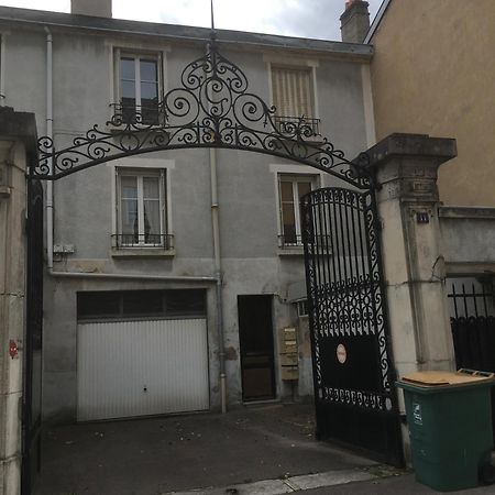 Le Campus Victoria I - Train Station & Isabey St - 70M2 Apartment Nancy Bagian luar foto